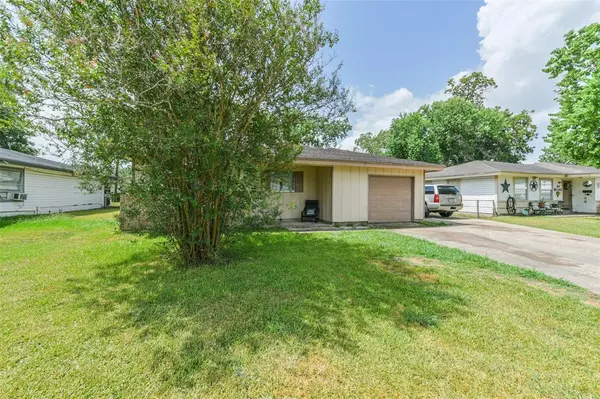 Pasadena, TX 77506,2816 Camille ST