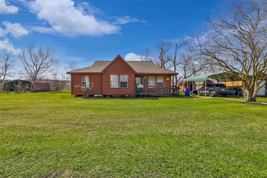 2643 County Road 622, Dayton, TX 77535