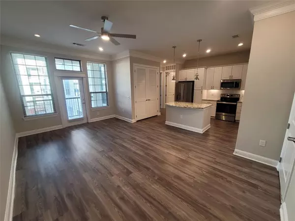 2111 Austin ST #437, Houston, TX 77002