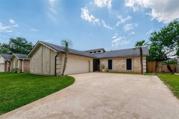 Houston, TX 77015,14854 Croxton DR