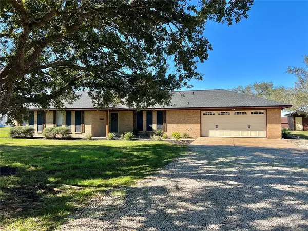 Angleton, TX 77515,759 County Road 340