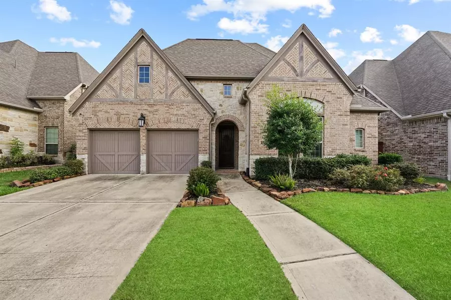 5007 Anthony Springs LN, Sugar Land, TX 77479