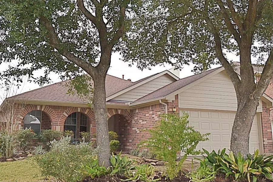 128 ROCKY COVE LANE, Dickinson, TX 77539