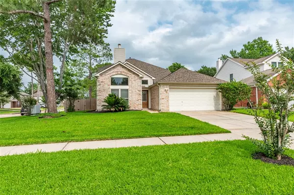 Houston, TX 77062,14515 Oak Chase DR