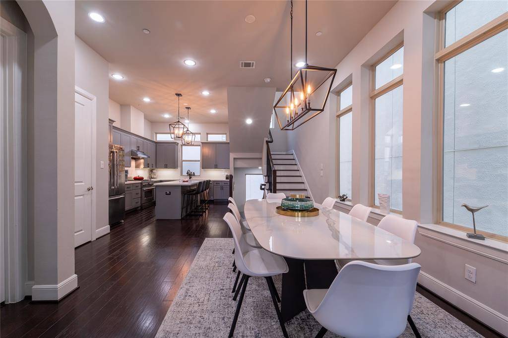 Houston, TX 77007,4008 Barnes ST
