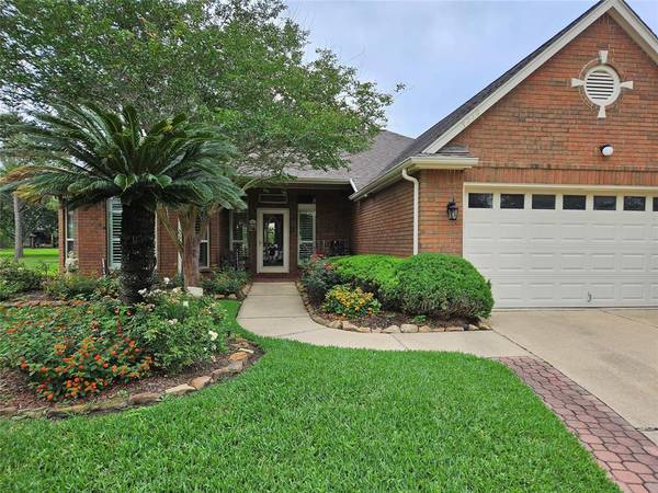 3218 Flower Field LN, Pearland, TX 77584