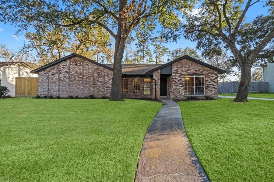 27246 Jimmy LN, Conroe, TX 77385