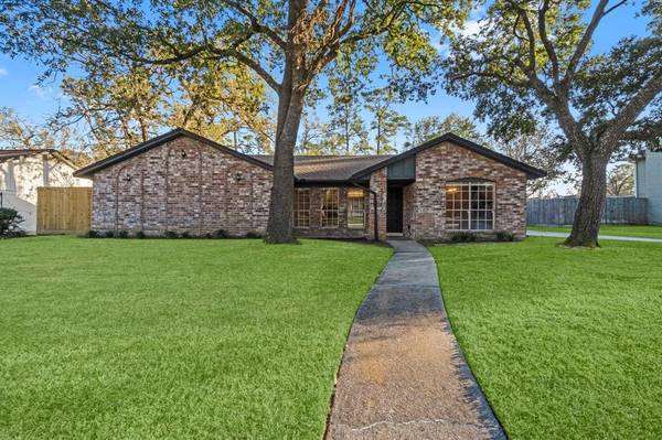 27246 Jimmy LN,  Conroe,  TX 77385