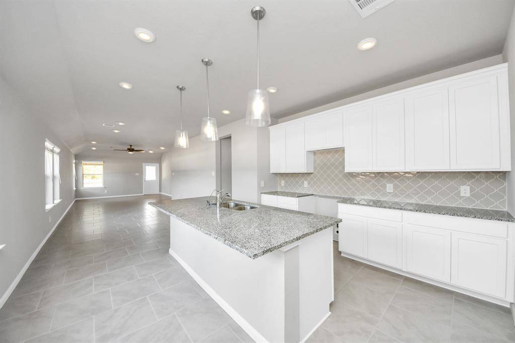 Tomball, TX 77377,20910 Carob Tree LN