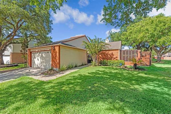 16619 Sunlight WAY, Houston, TX 77058