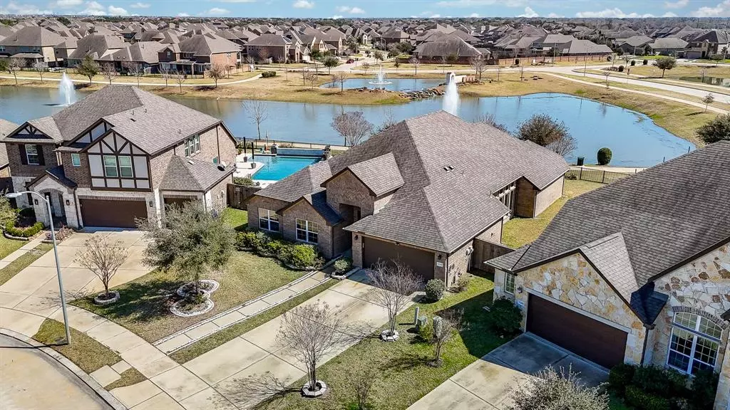 11110 Morningside Lake LN, Richmond, TX 77406