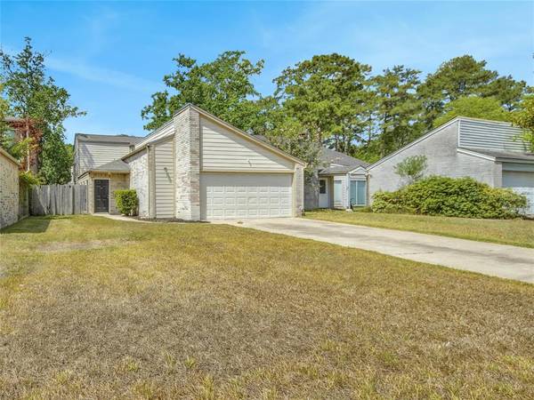 11923 Lakewood West DR, Cypress, TX 77429