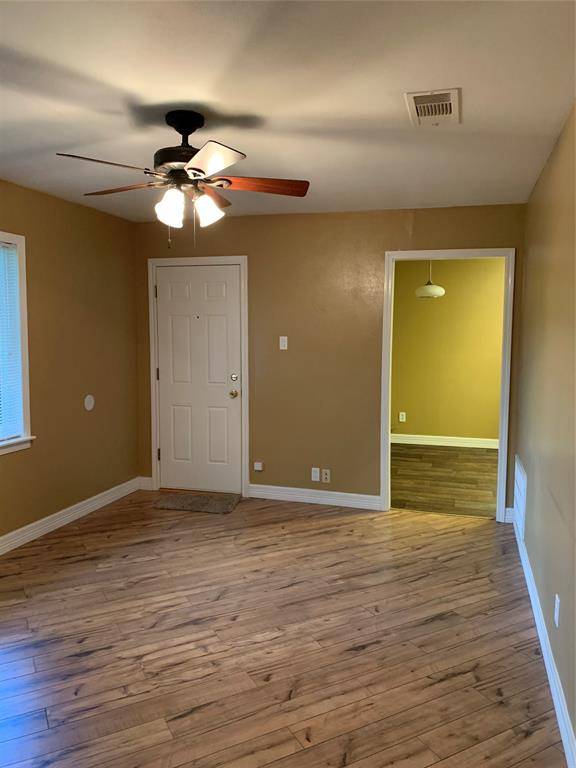 Angleton, TX 77515,1117 Hoelewyn DR