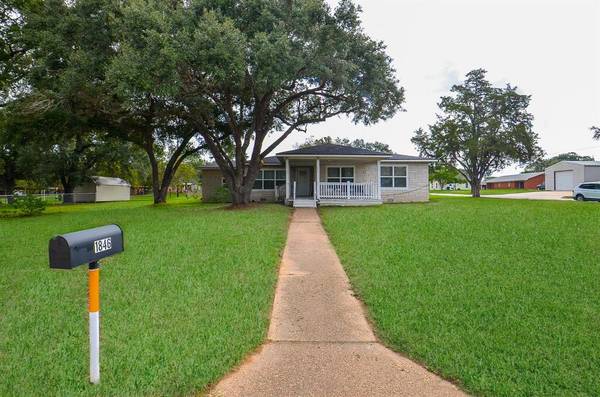 Hempstead, TX 77445,1846 11th ST