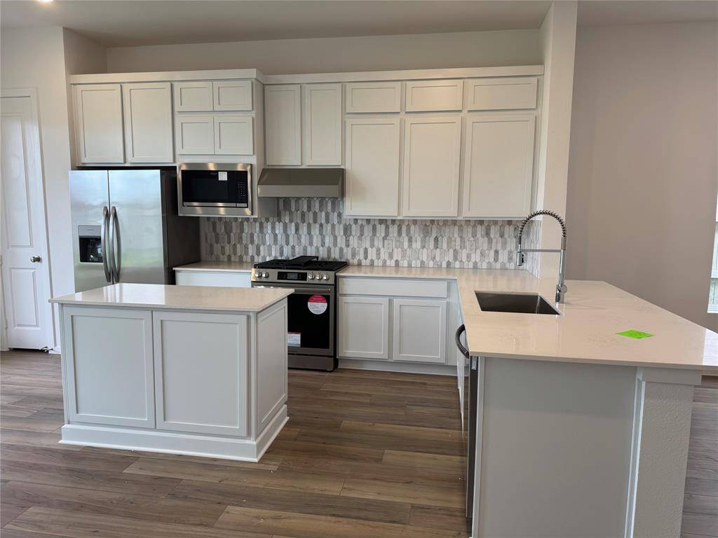 Manvel, TX 77578,2406 Honeyberry Shrub DR