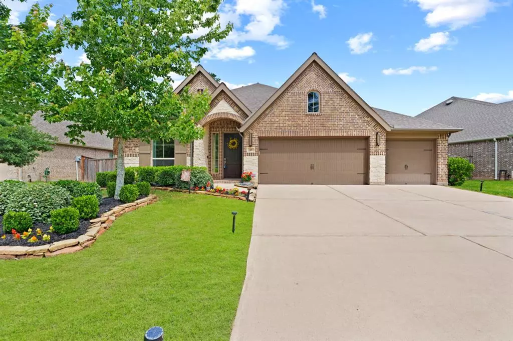 Conroe, TX 77304,328 Red Petal CT