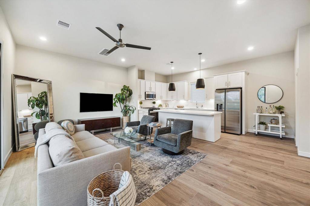 Houston, TX 77025,3920 Willowbend Point Drive