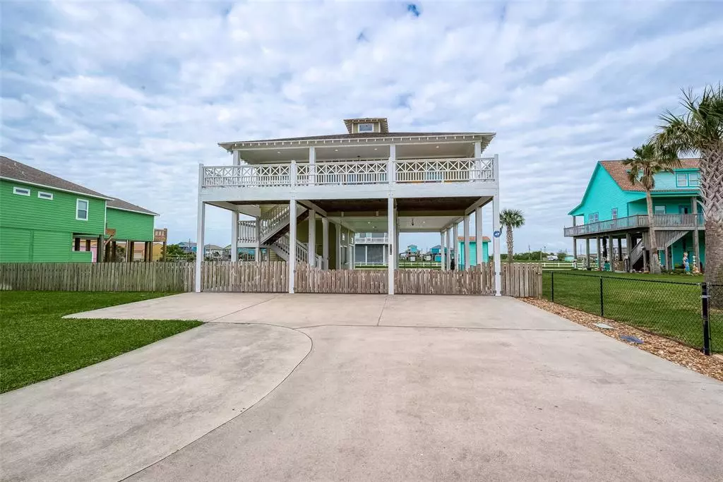 Crystal Beach, TX 77650,883 Townsend DR