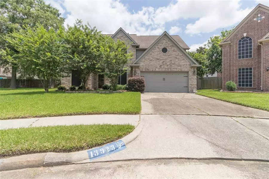 13923 Falling Tree Ct, Houston, TX 77015