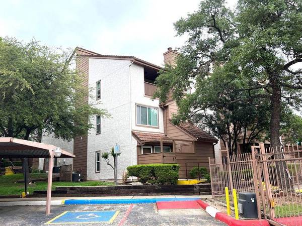 4107 Medical DR #1205, San Antonio, TX 78229