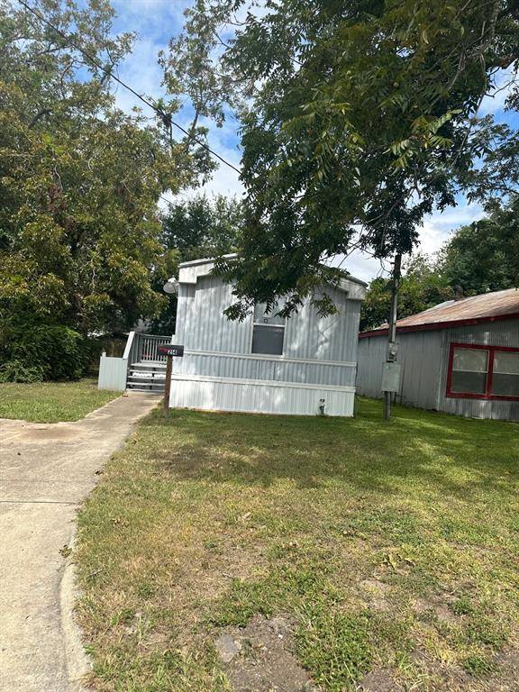 214 E Hunnicutt ST, Baytown, TX 77520