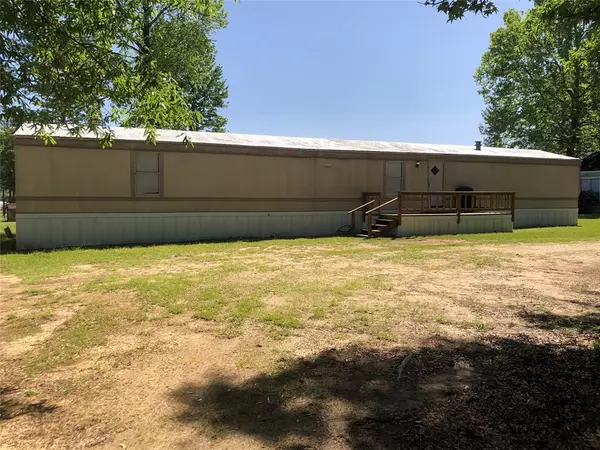 129 Fancett LN, Livingston, TX 77351