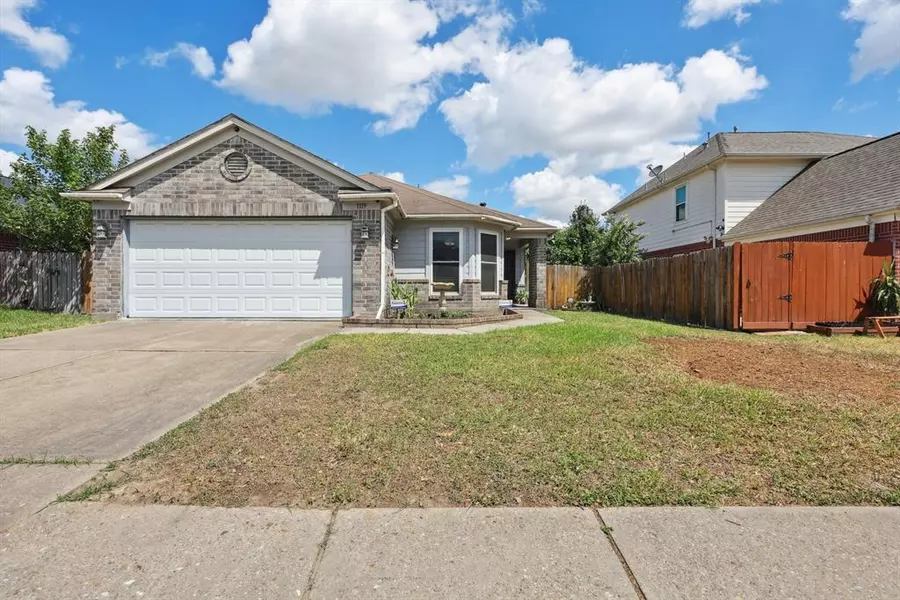 1119 Joshua Tree LN, Houston, TX 77073