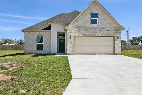 908 E Arizona ST, Bridge City, TX 77611