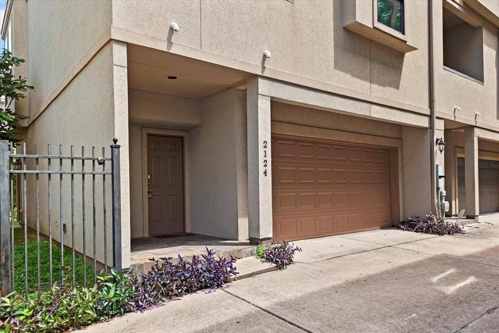 Houston, TX 77004,2124 Holman ST