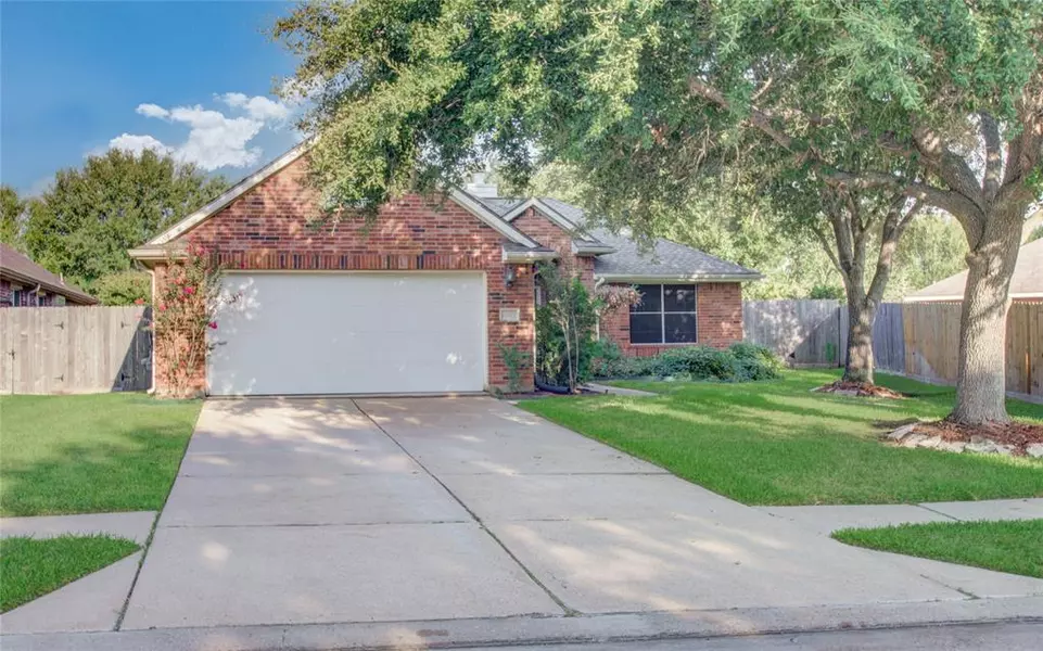 15002 White Forge LN, Sugar Land, TX 77498