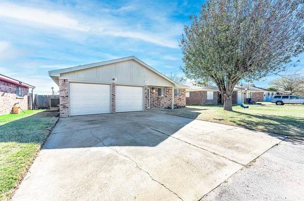 2225 34th AVE N, Texas City, TX 77590