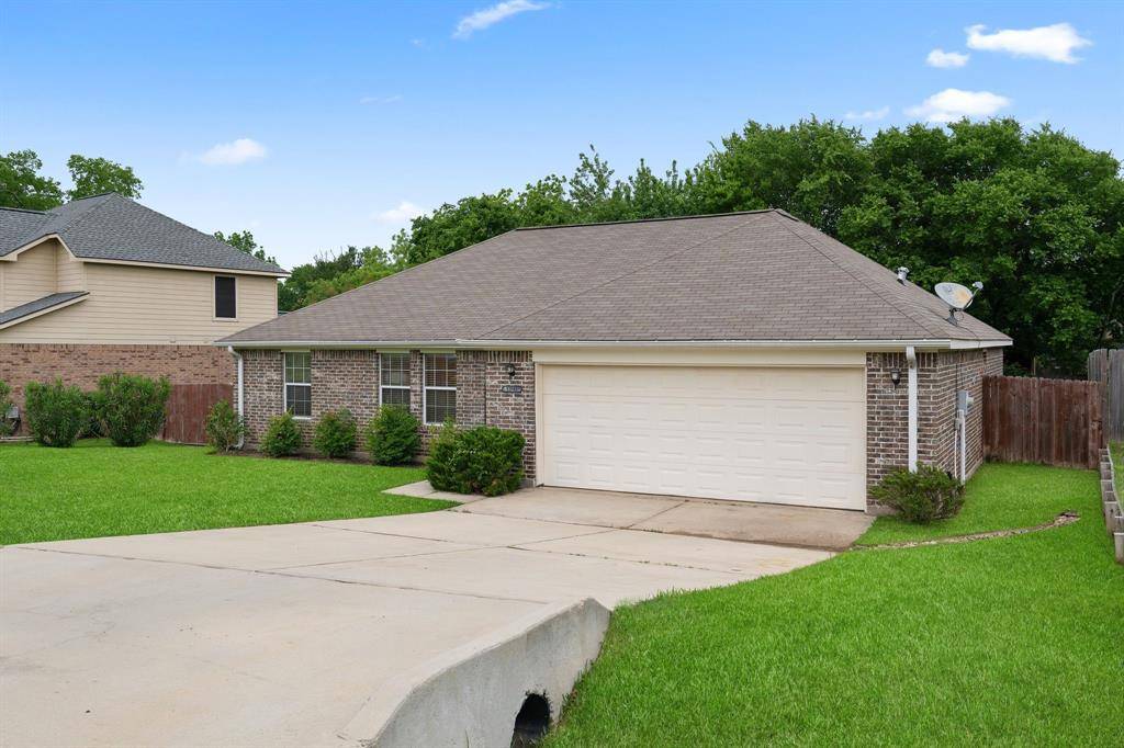 Willis, TX 77318,12502 Hackberry DR