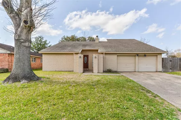 9306 Beckford DR, Houston, TX 77099