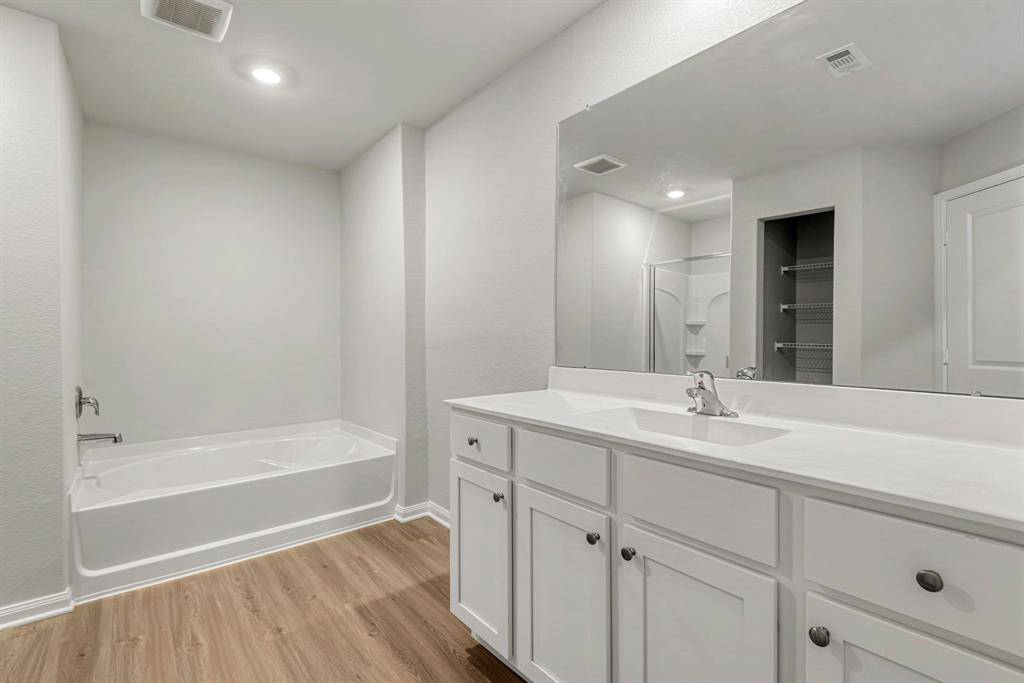 Houston, TX 77048,6410 Winter Elm ST