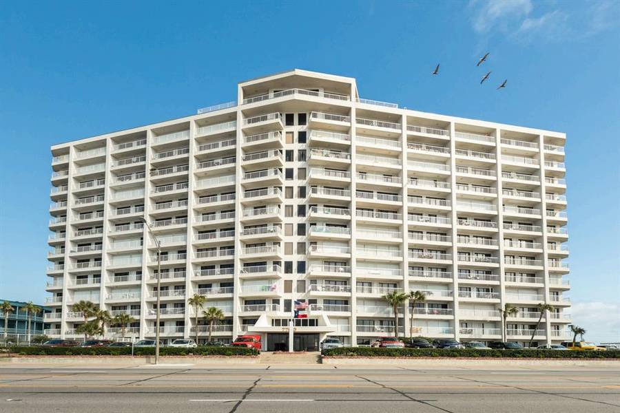 7700 Seawall BLVD #412, Galveston, TX 77551