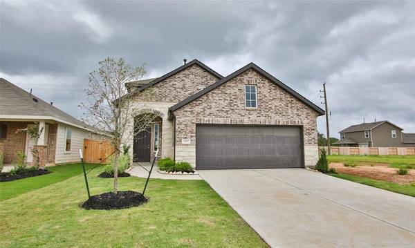 2967 Colonia Blossom LN, Pinehurst, TX 77362