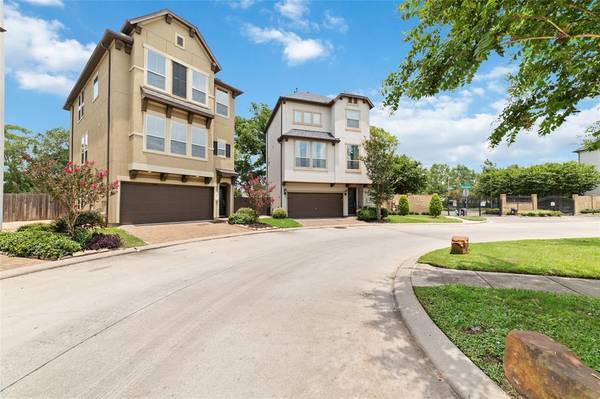 Houston, TX 77080,9926 Spring Shadows Park CIR