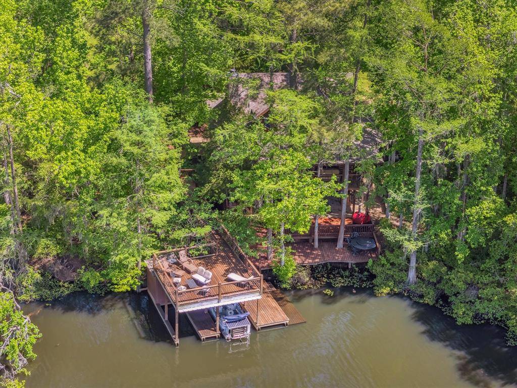65 Artesian AVE, Cleveland, TX 77327