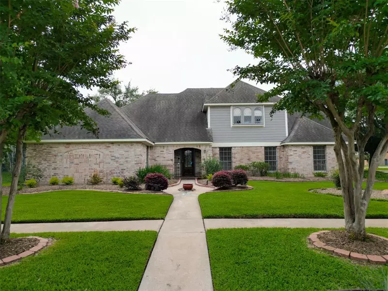 16529 De Lozier Street, Jersey Village, TX 77040