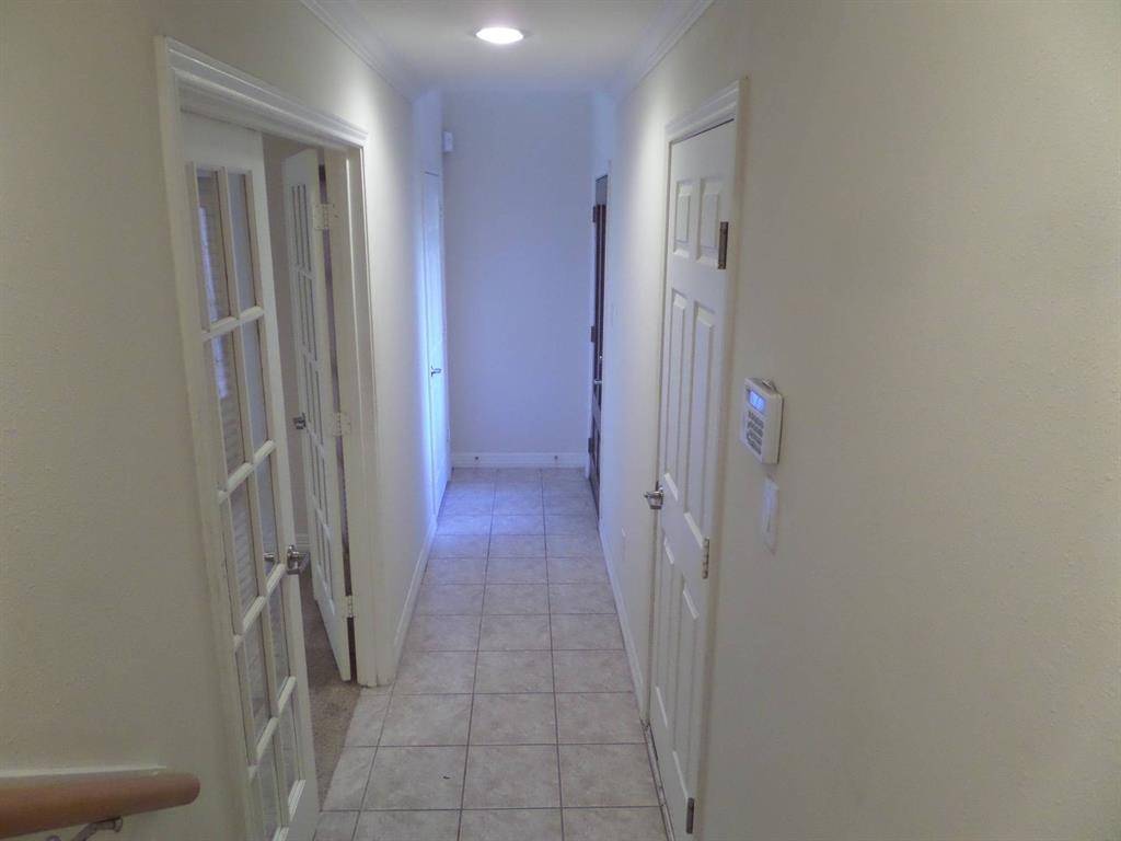 Houston, TX 77092,3710 SHERWOOD LN #102