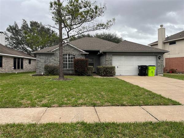 2010 Village Court LN, Rosenberg, TX 77471