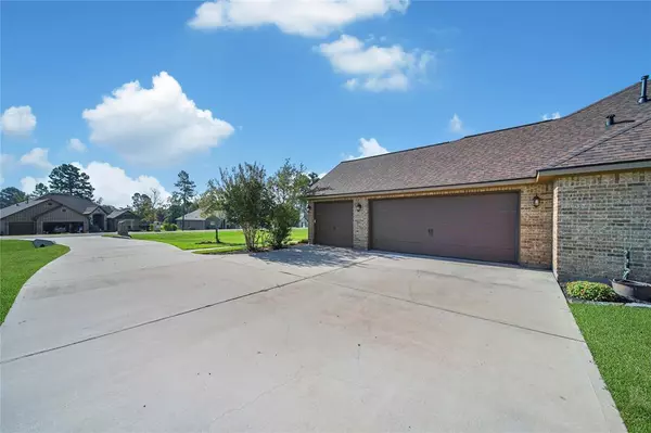 Montgomery, TX 77356,11719 E Grand Pond CT