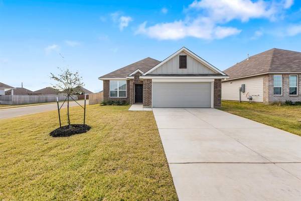 216 Whaley ST, Caldwell, TX 77836