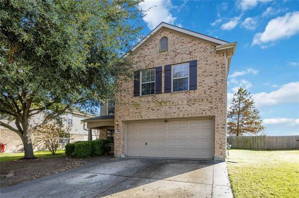 4914 Shale DR, Baytown, TX 77521