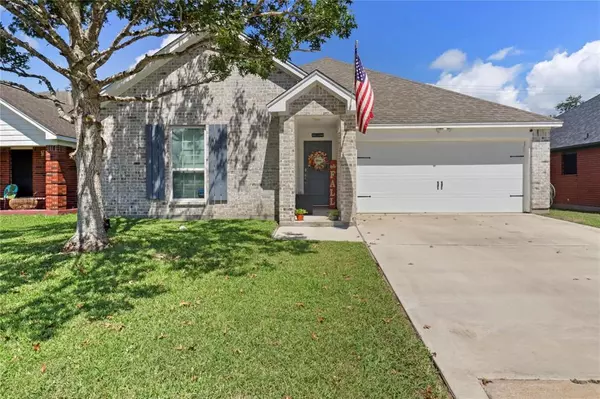 Angleton, TX 77515,609 Prairie LN