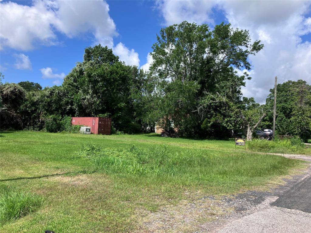 Texas City, TX 77591,5915 Woodrow ST
