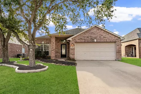 2193 Crane Hawk LN, League City, TX 77573