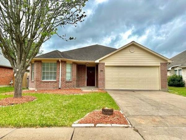 3520 Whitestone DR, Pearland, TX 77584