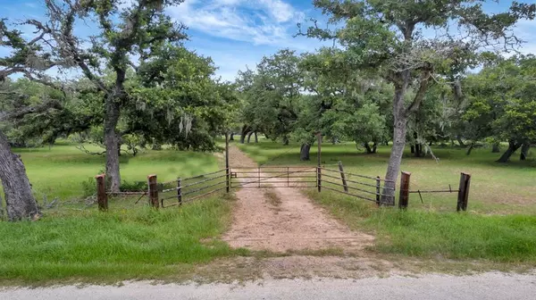 0 County Road 285,  Edna,  TX 77957