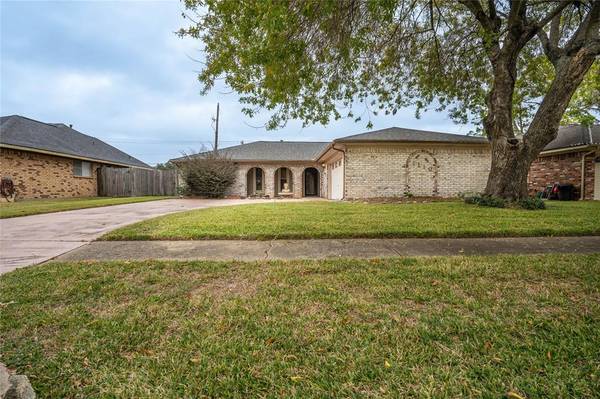 1110 Lillie ST, Deer Park, TX 77536